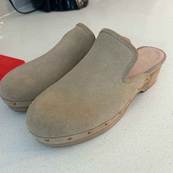 J. Crew suede clogs tan size 8 - Picture 2 of 9